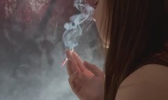 YULIANA SMOKING SIDE PROF?LE