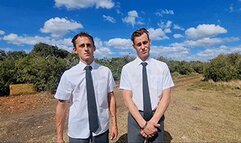 Elio and Jayden in Trouble