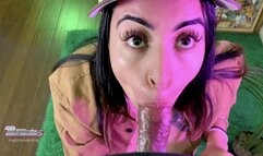 Latina Teen Delivers a Hot Deepthroat [LV ROOM]