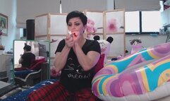 Cigpop my new pink swim ring (1920x1080x30fps)
