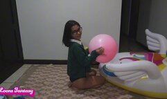 Akina pops a huge pink balloon (720)
