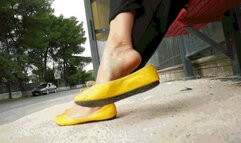 Waiting in yellow ballet flats WMV (1920x1080) FHD