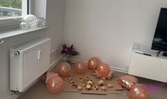 Sneaker-Girl Mia Moon - After Birthday Party Crush