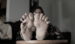 Cannot Resist From Smelling Them, 3rd