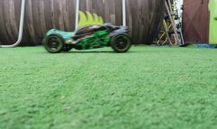 Dangerous Hunters of a giant-2 WMV