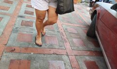 Angelin pumps old car pedals with flip-flops (1)