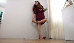 She waiting for John MP4