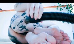 Vacuum my ass&feet