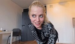 Ruby and her Massive Sneaker Fan with Special Effects 4K Version VR360