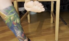 Footless leg warmers & oil