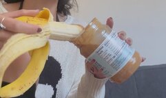 Yummy Yum What a fun snack