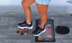 Candy Crush 1: Cum Under My Black Nike RZY 365 Summits - Amber Cam - 98AC