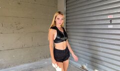 The police woman Megan loves the inmate Savannah