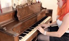 Piano Teacher;s FOOT Indicent Proposal HIDEF - SUMMER RAEZ & CATHERINE FOXX HIDEF MOV