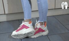 Testing her new Buffalos Sneakers