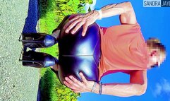 Sandra Jayde 15-09-24 I massage my butt in tight leggings that give me a big slutty ass