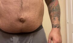 Tattooed guy cumming