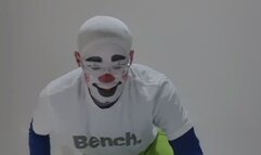 Clown is making pies for pieing