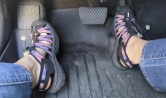 Fifi pedal pumping in galaxy print Keen whisper sandals and jeans *replay*