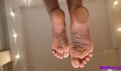 Nataly Soles on Glass - Floor View - HD MP4