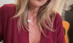 Elle Lyon Misses You and Wants to Show You How Much While She Smokes