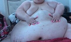 Massivelysweet Eating & Belly Rubs