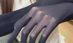 #93 - Slender hands in gloves