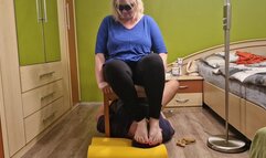 Face demolition - facebusting, facecrushing