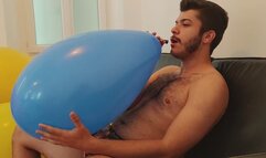 Kerem mass balloons popping