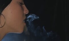 SMOKING HANDY NOSE EXHALES