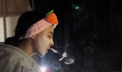 SMOKING HANDY - RINGS AND MOUTH TO NOSE