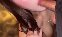 日本のティーンがフェラチ imfan オをして男性を喜ばせる