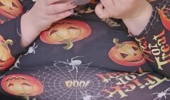 SSBBW HALLOWEEN GODDESS CHINESE STUFFING