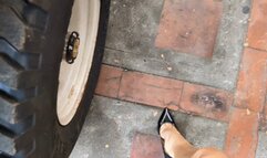 Katherine Heel Popping Queen Pedal Pumping the Land cruiser 1977