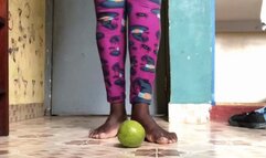 70kg beautiful Black Queen showing her superior