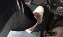 Revving slingback flats