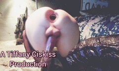 Butt Girl Tiffany Ciskiss Spooky Goth Ass Fucking Huge Xxxl Seahorse Dildo