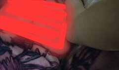 NATURAL BREASTS IN BED