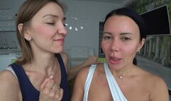 licks to the cheeks sm