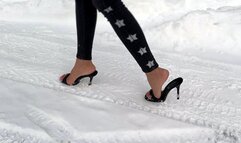 High heels mules on ice, high heels on ice, sandals on ice, snow feet, high heels in snow, mules on ice