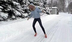 Flip flops on ice, flip flops on snow, snow feet, frozen feet, high heels on snow