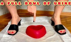 PISSED A FULL BOWL OF WARM, AROMATIC PISS, WHO'S THE STEPMOTHER'S LUCKY GUY? 1080 ENG SUB