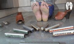 Merciless Train Waggons crush 13