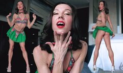 The Christmas Elf's First Visit (4K MP4)