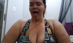 Watch Kaitlyn cover her huge tits in drool