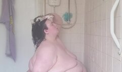 SSBBW BBW FAT STRUGGLES IN THE SHOWER BACK ISSUES FETISH