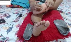 Brig_Sexi_Hot itches dry itchy soles free from wet sweaty grey socks