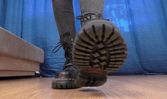 Doc Martens boots of sexy colleen make her look brutally, fc290x 1080p