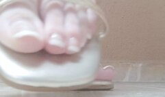 crushing bigmac for you to eat