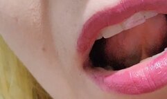 A shrink in the room of the giantess Lucya